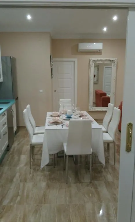 Apartamento Deluxe La Campana Hotel Seville 0*,  Spain